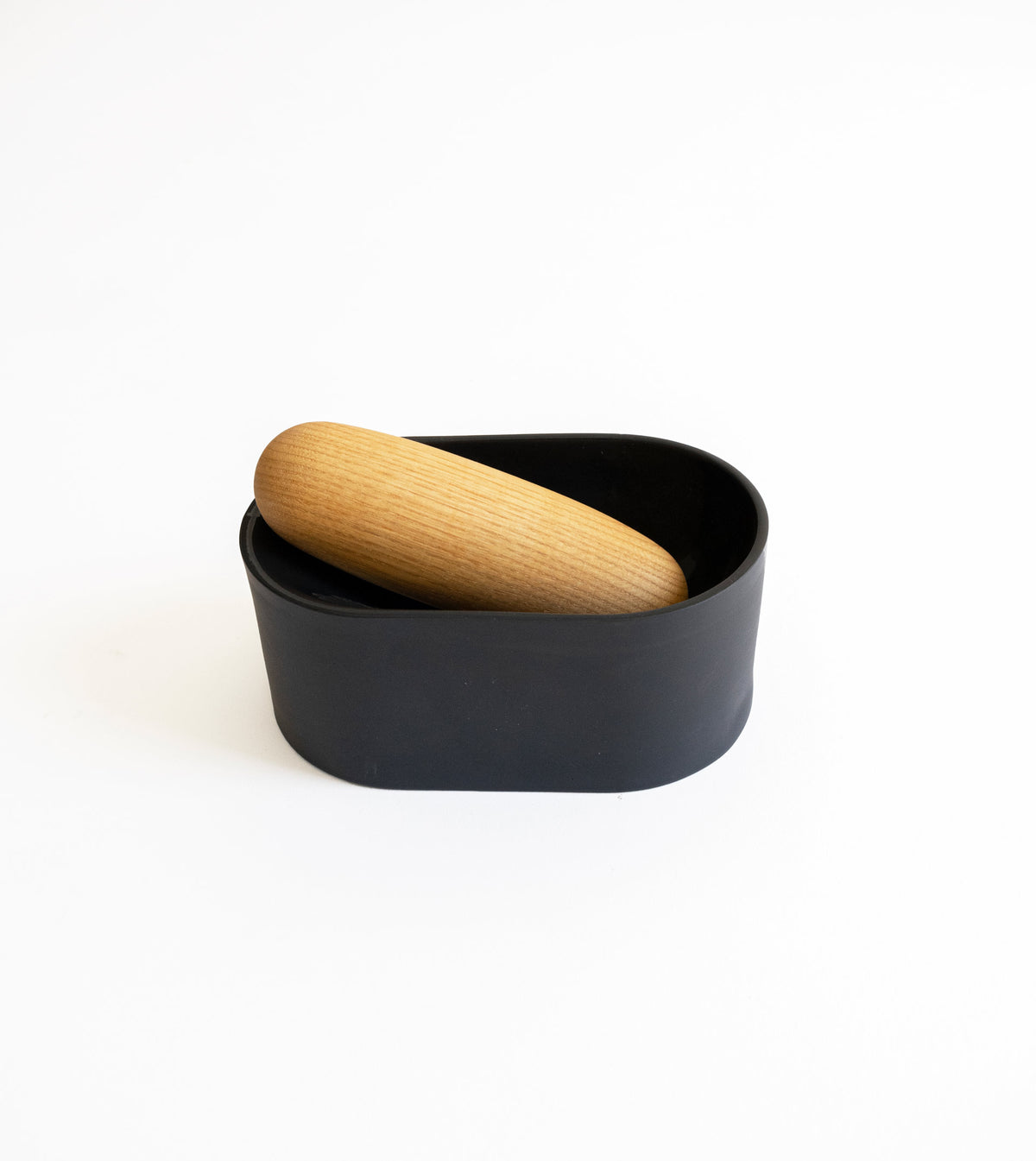 Moer Mortar & Pestle Black | EE