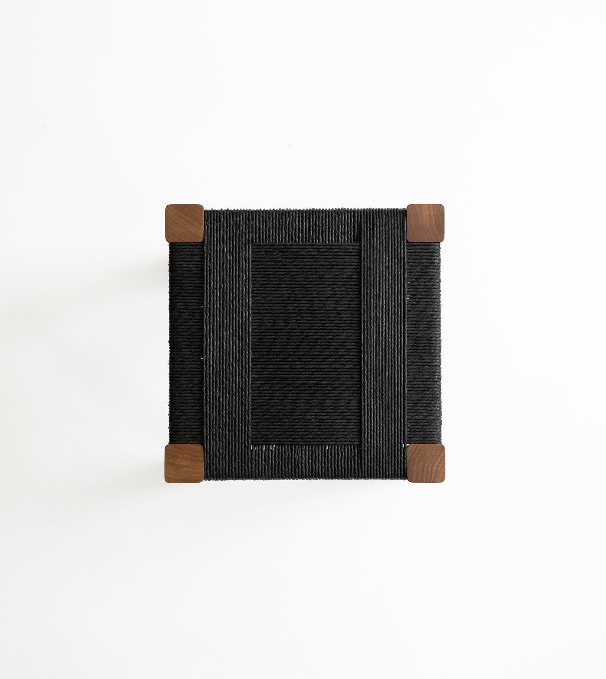 The Weaver’s Stool Walnut | EE