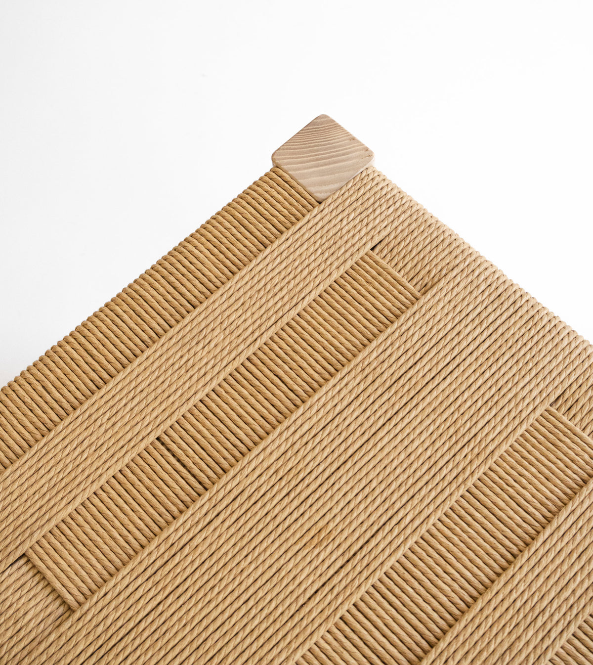 The Weaver’s Stool Ash | EE