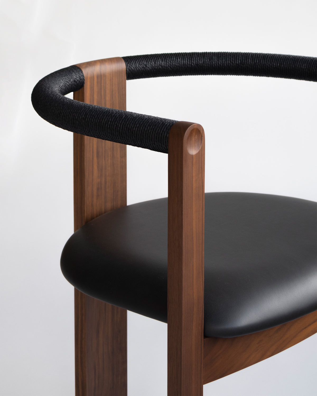 Meia Lua Armchair