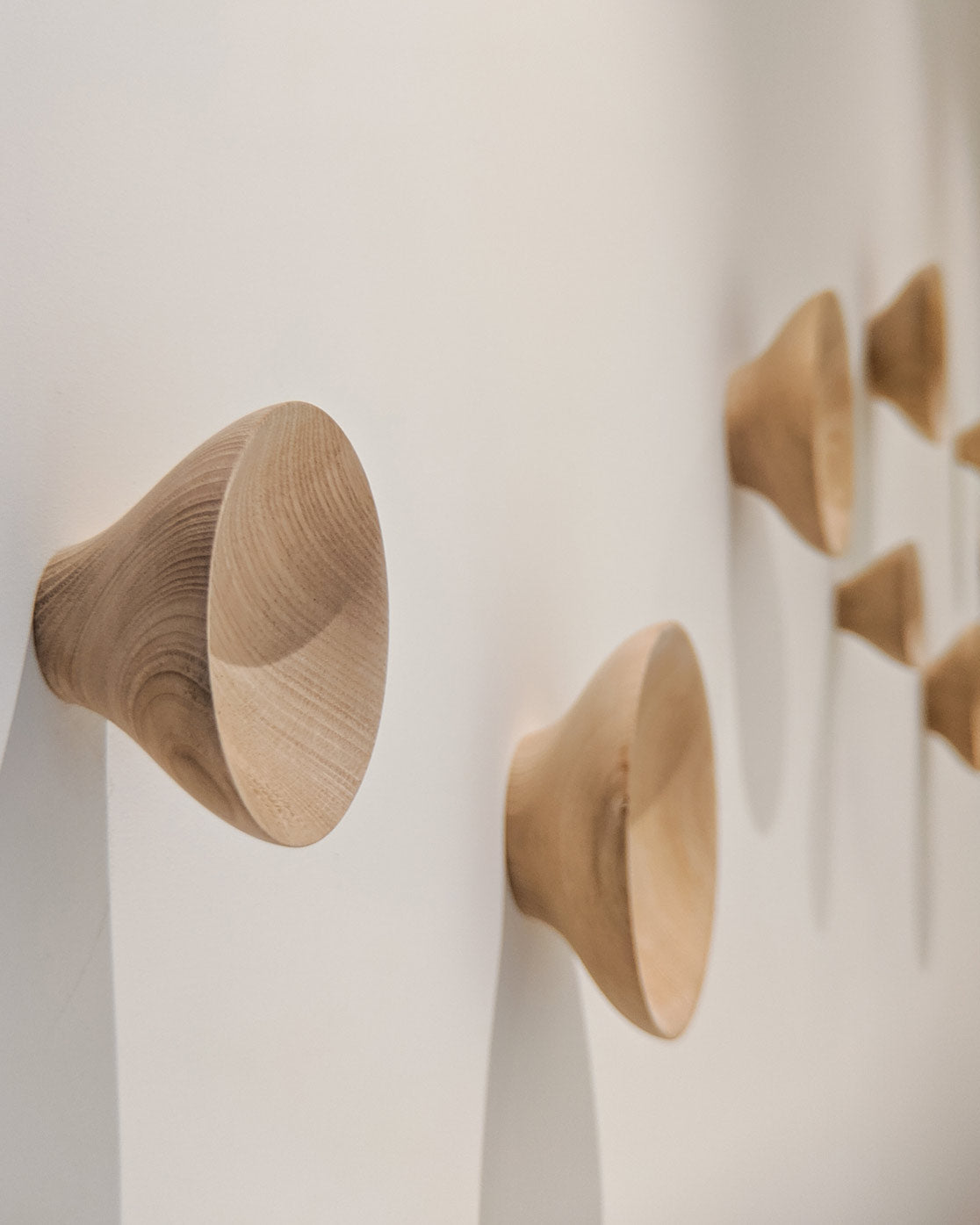 Adão Coat Pegs