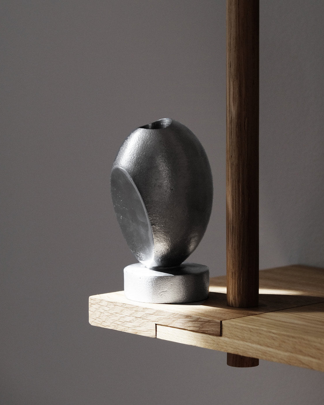 Poise Candle Holder