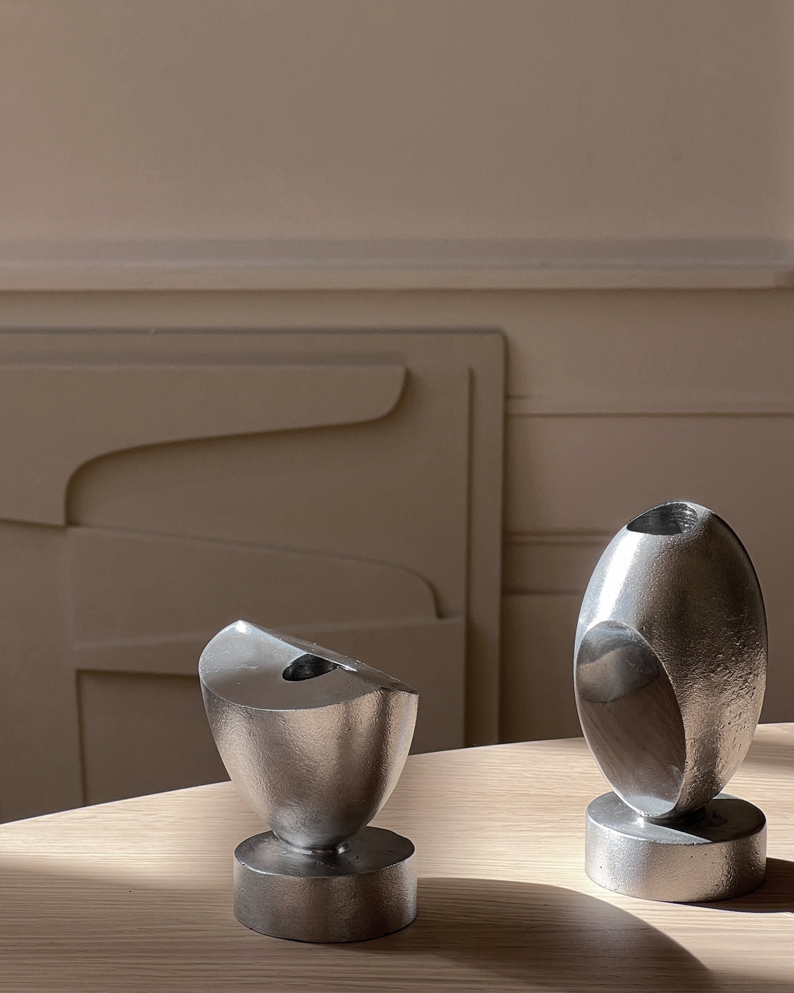 Poise Candle Holder