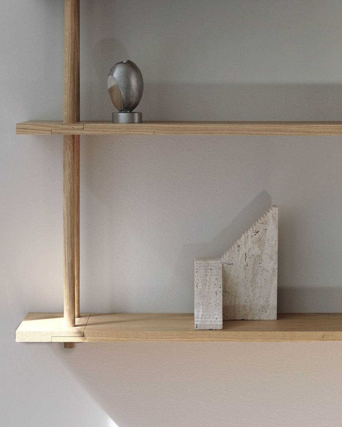 Poise Candle Holder